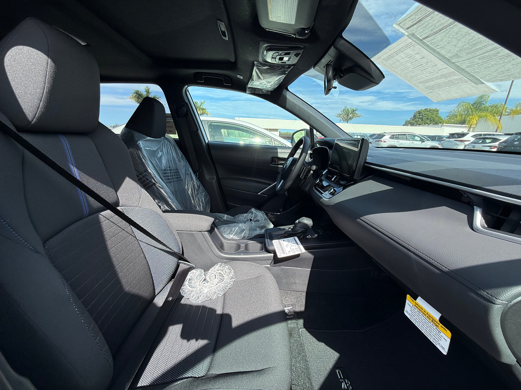 2026 Toyota Corolla Cross Hybrid SE photo 4