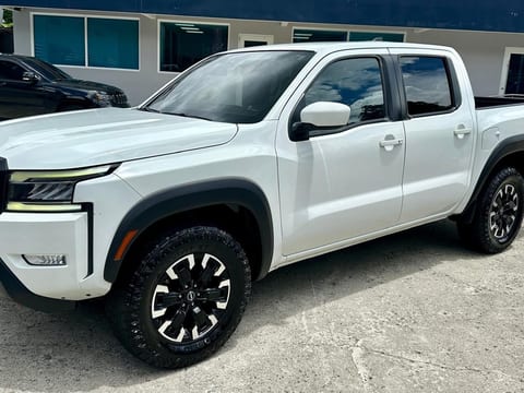 2022 Nissan Frontier S