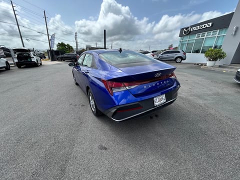 2024 Hyundai Elantra SE