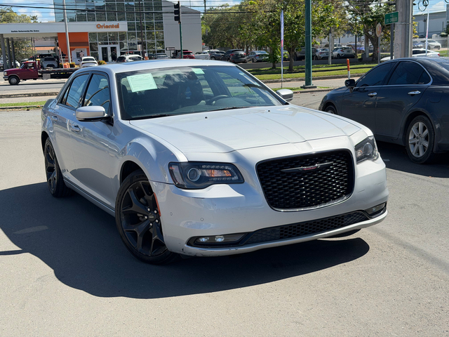 2023 Chrysler 300 300S