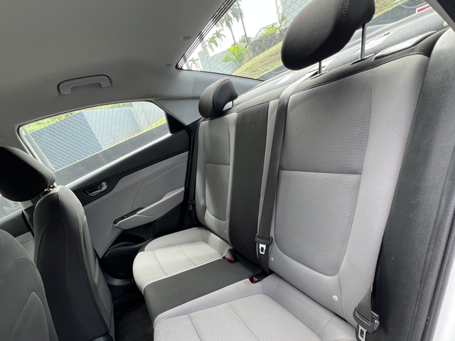 2019 Hyundai Accent SE