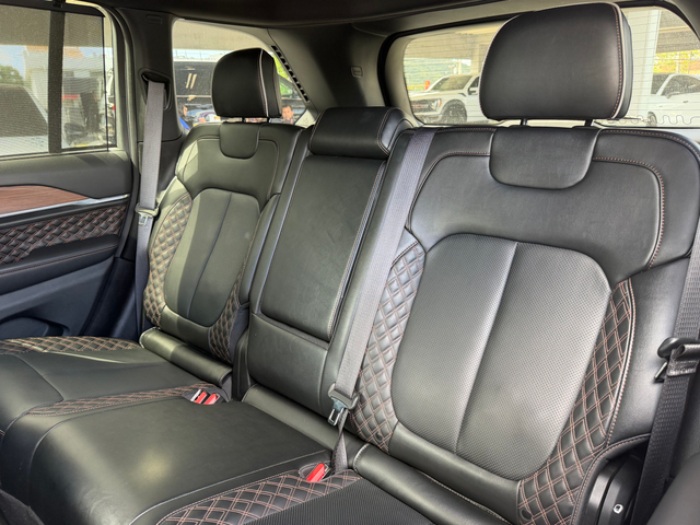 2023 Jeep Grand Cherokee Summit