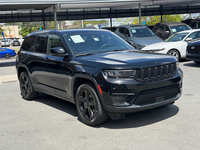 2023 Jeep Grand Cherokee Altitude