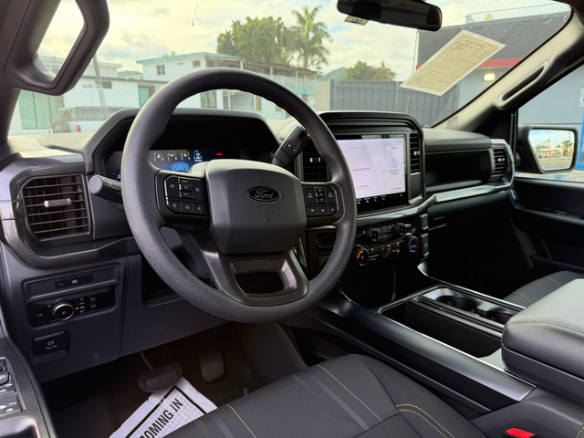 2025 Ford F-150 STX