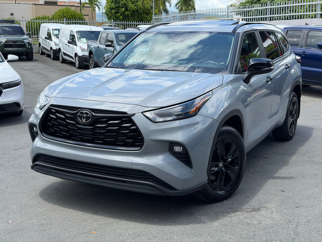 2025 Toyota Highlander Hybrid XLE