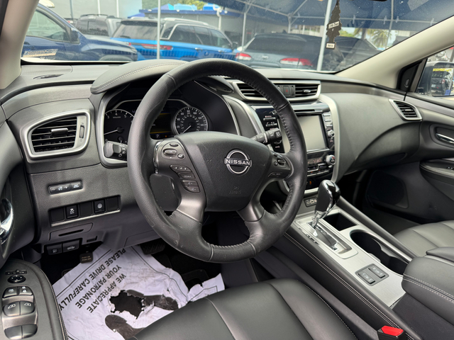 2023 Nissan Murano SV