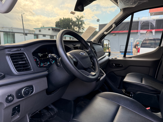 2023 Ford Transit Cargo Van