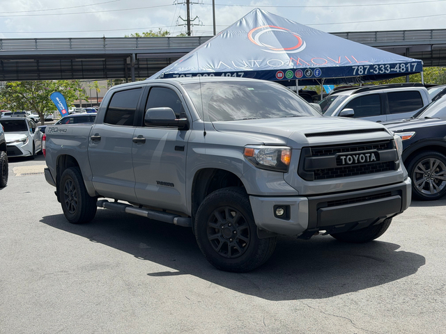 2017 Toyota Tundra 4WD SR5