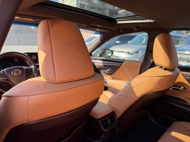2021 Lexus ES ES 350