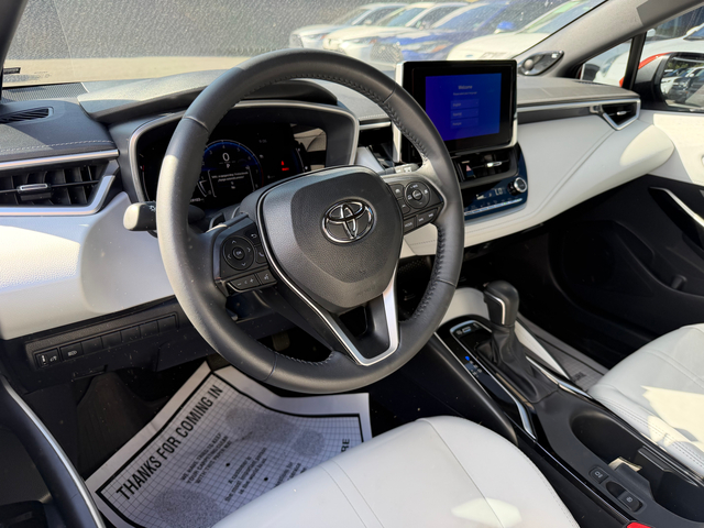 2023 Toyota Corolla Hatchback XSE