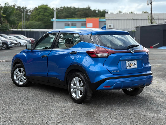 2021 Nissan Kicks S