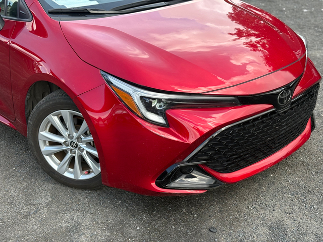 2024 Toyota Corolla Hatchback SE
