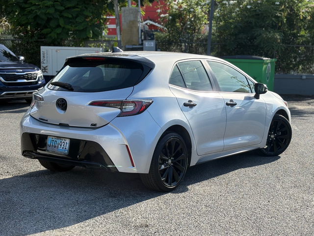 2022 Toyota Corolla Hatchback SE