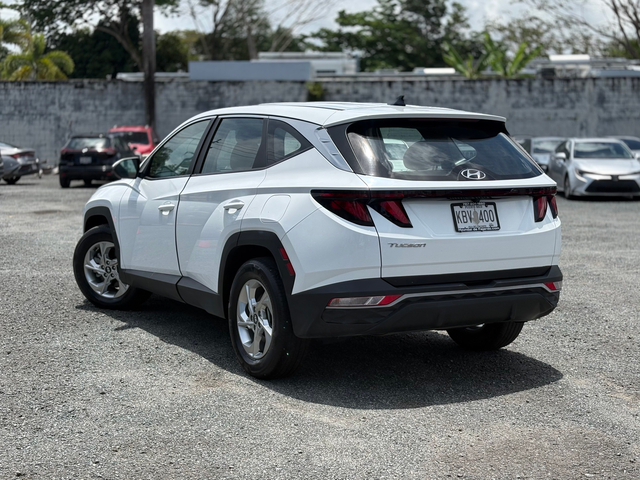 2023 Hyundai Tucson SE