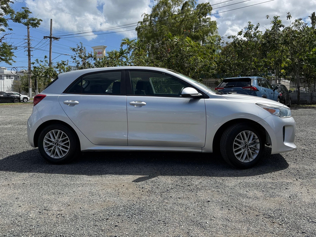 2020 Kia Rio 5-Door S