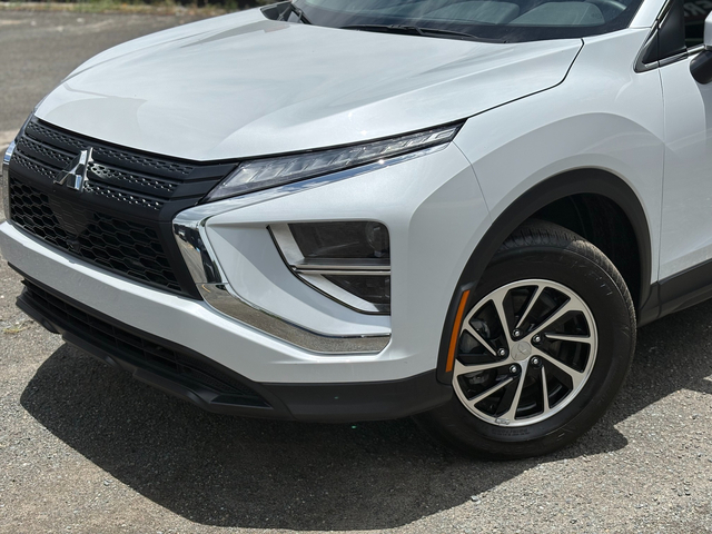 2024 Mitsubishi ECLIPSE CROSS ES