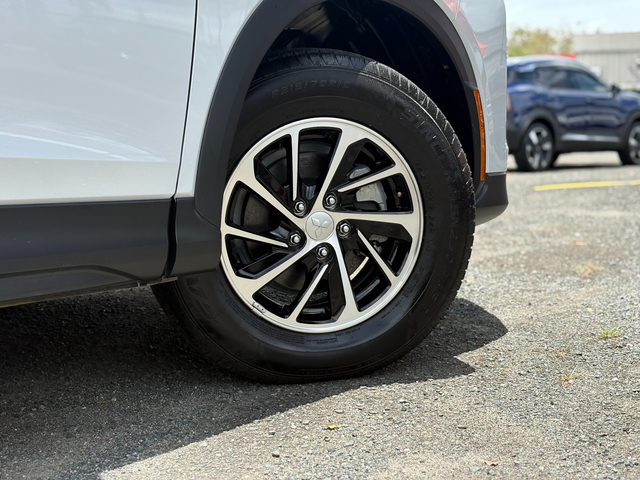2024 Mitsubishi ECLIPSE CROSS ES