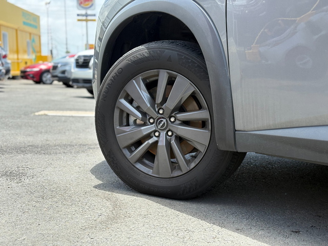 2023 Nissan Pathfinder S