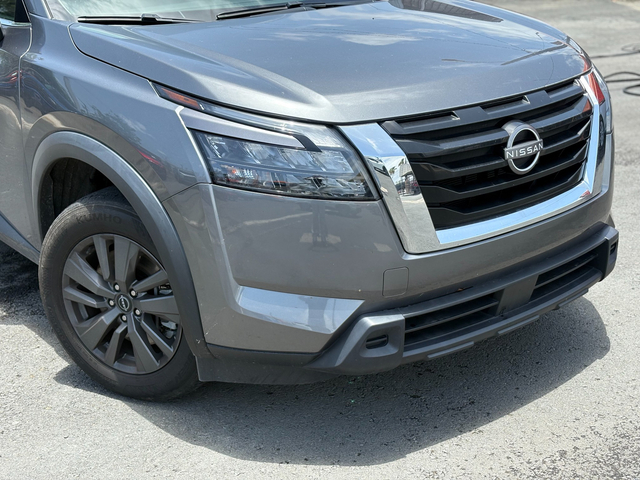 2023 Nissan Pathfinder S