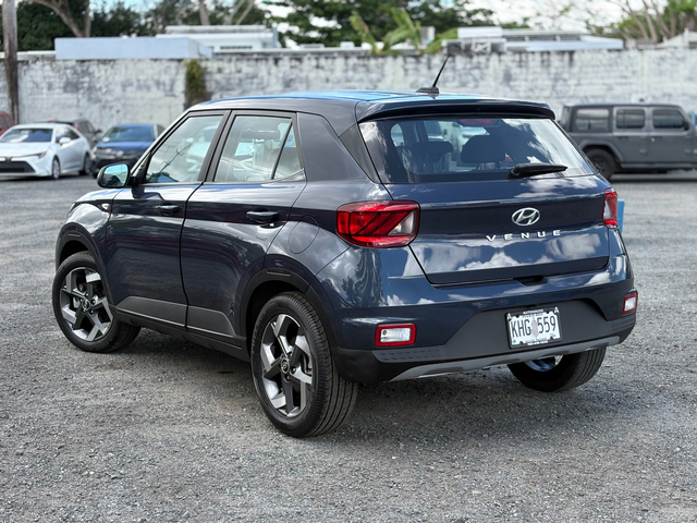 2024 Hyundai Venue SE