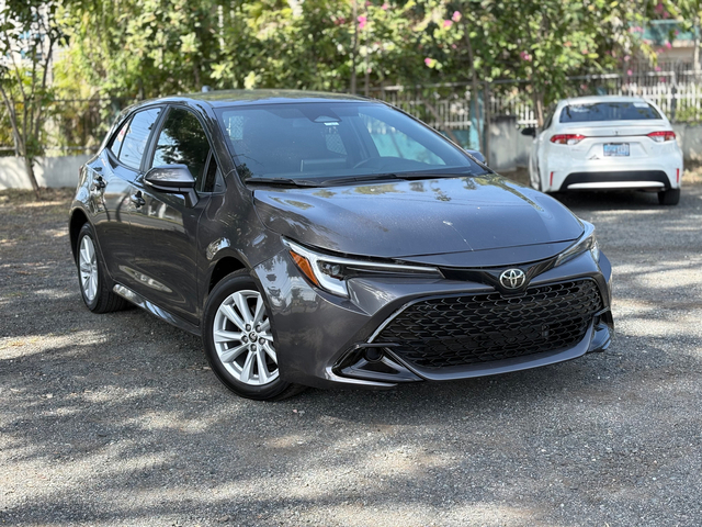 2024 Toyota Corolla Hatchback SE