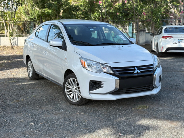 2024 Mitsubishi Mirage G4 ES