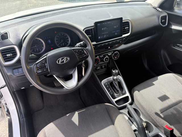 2020 Hyundai Venue SE