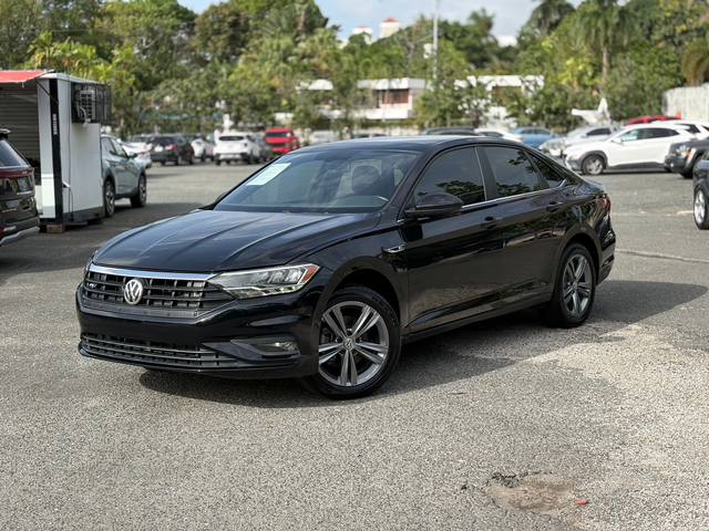 2019 Volkswagen Jetta R line