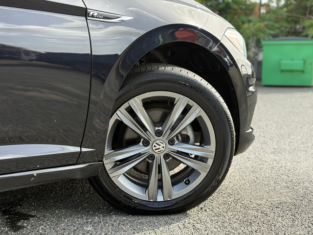 2019 Volkswagen Jetta R line