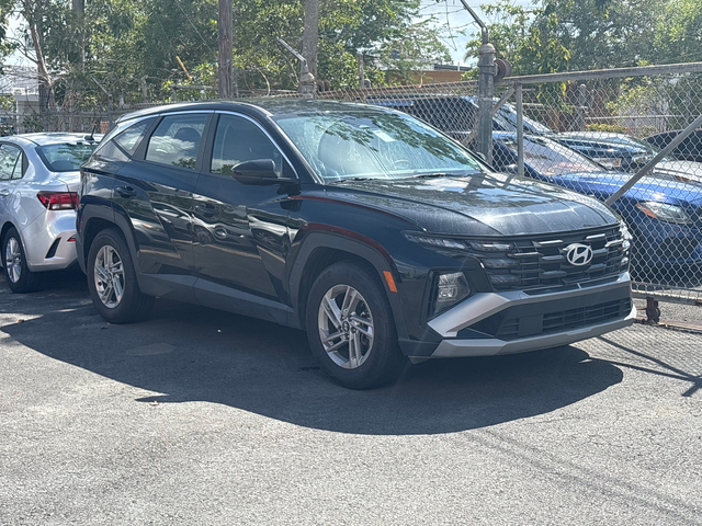 2025 Hyundai Tucson SE