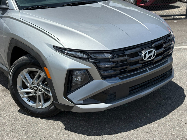 2025 Hyundai Tucson SE