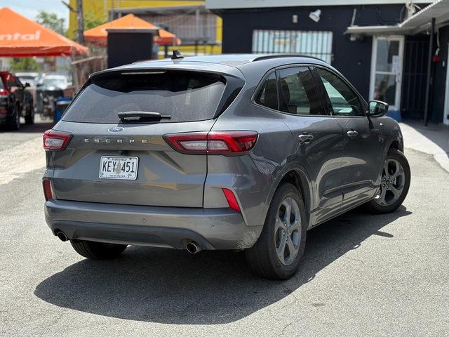 2023 Ford Escape ST-Line