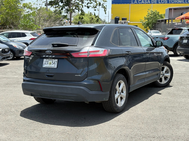 2022 Ford Edge SE