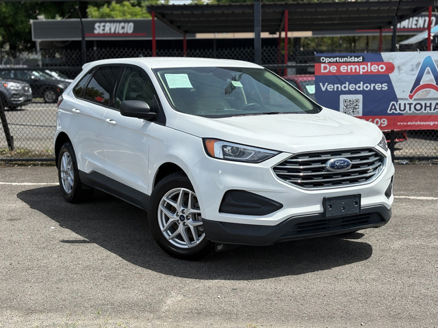 2022 Ford Edge SE