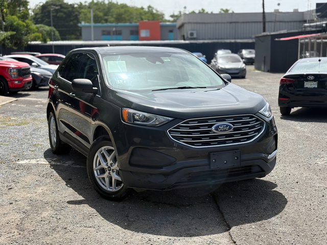 2022 Ford Edge SE