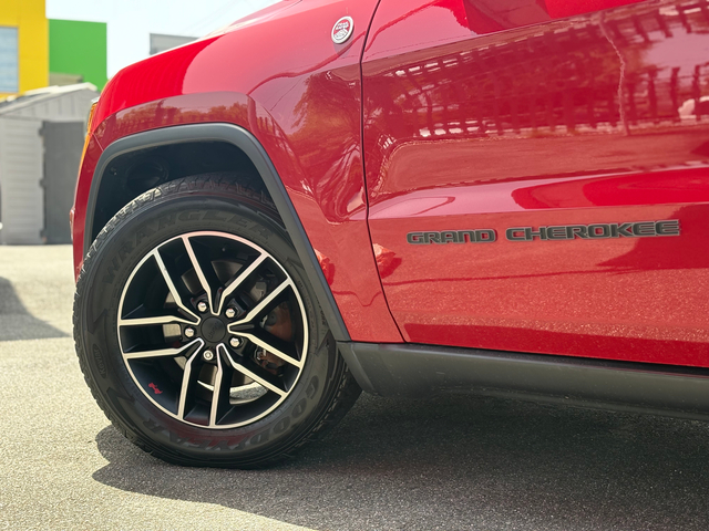 2020 Jeep Grand Cherokee Trailhawk