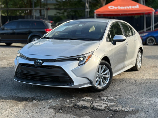 2023 Toyota Corolla Hybrid LE