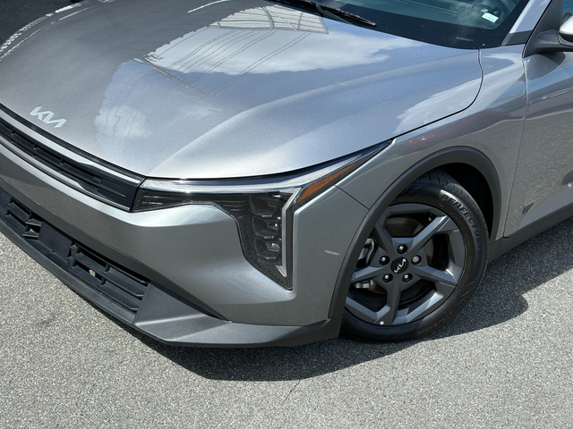 2025 Kia K4 LX