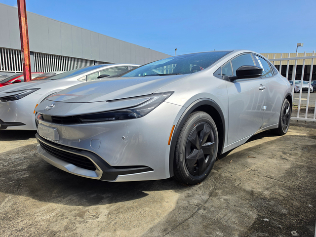 2026 Toyota Prius Plug-In Hybrid SEDAN