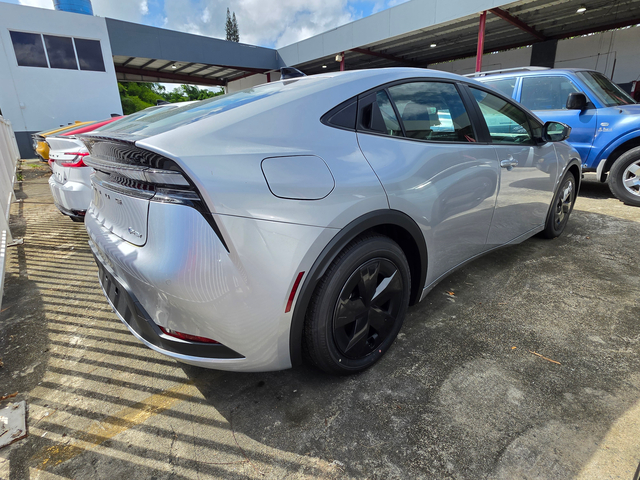 2026 Toyota Prius Plug-In Hybrid SEDAN