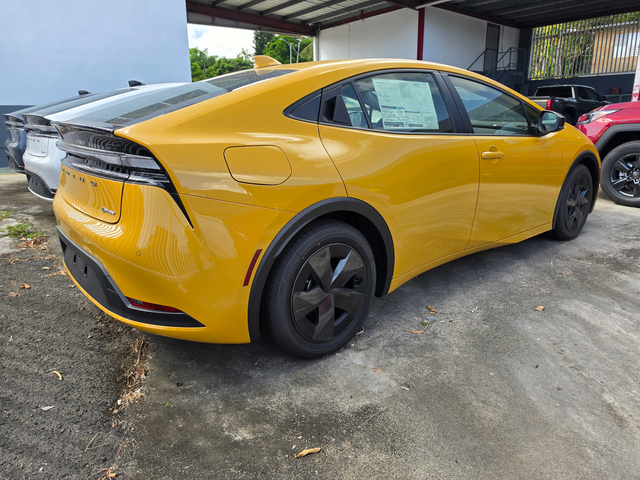 2025 Toyota Prius Plug-In Hybrid SEDAN