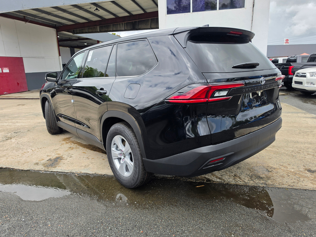 2026 Toyota Grand Highlander 2WD WAGON LE