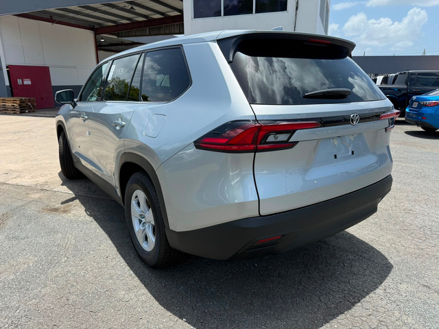 2026 Toyota Grand Highlander 2WD WAGON LE