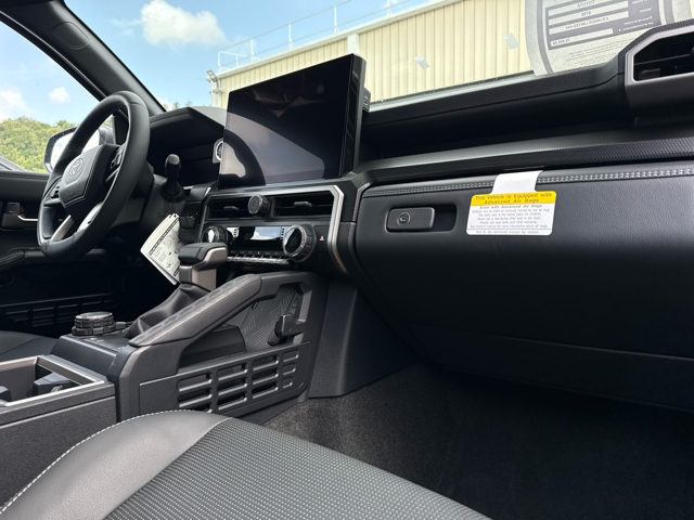2025 Toyota 4Runner 4WD LIMITED