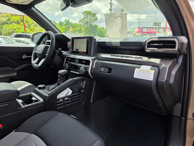 2026 Toyota Tacoma 2WD 4X2 D CAB SR5