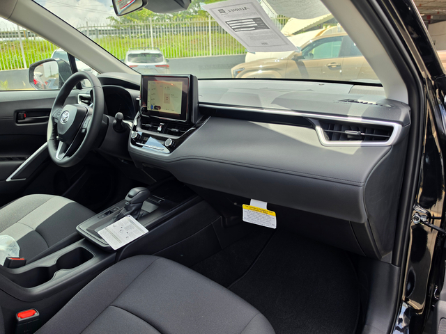 2026 Toyota Corolla Cross LE AWD