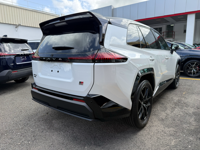 2026 Toyota RAV4 Plug-In Hybrid GR-S TWO-TONE AWD