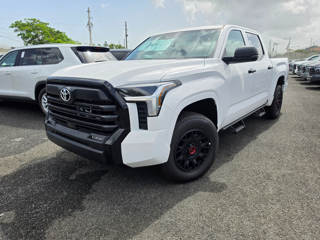 2026 Toyota Tundra 4WD 4WD CREWMAX SR