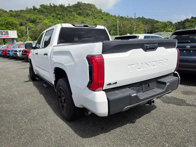 2026 Toyota Tundra 4WD 4WD CREWMAX SR