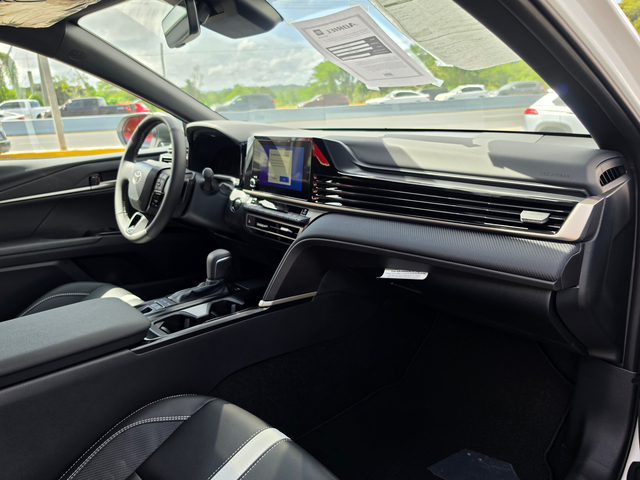 2026 Toyota Camry SE HYBRID SEDAN